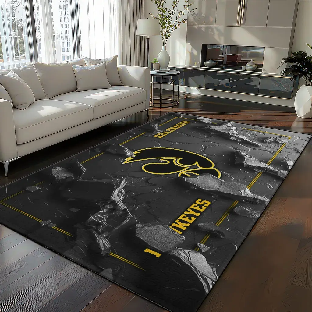 Iowa Hawkeyes Rug - Cracked Surface Design Black
